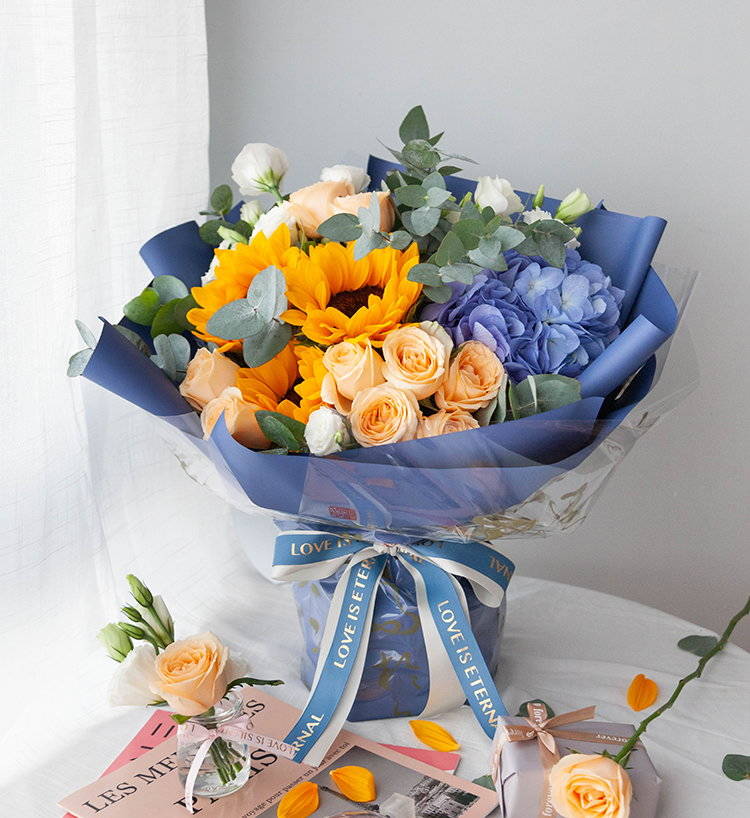 河源花语传情:如何选择适合生日的鲜花?